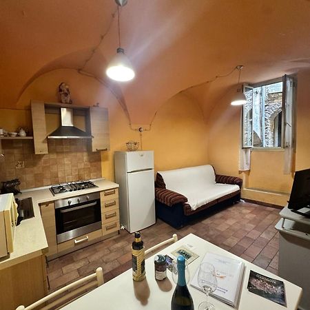 Casa Baciccia Lejlighed Badalucco Eksteriør billede